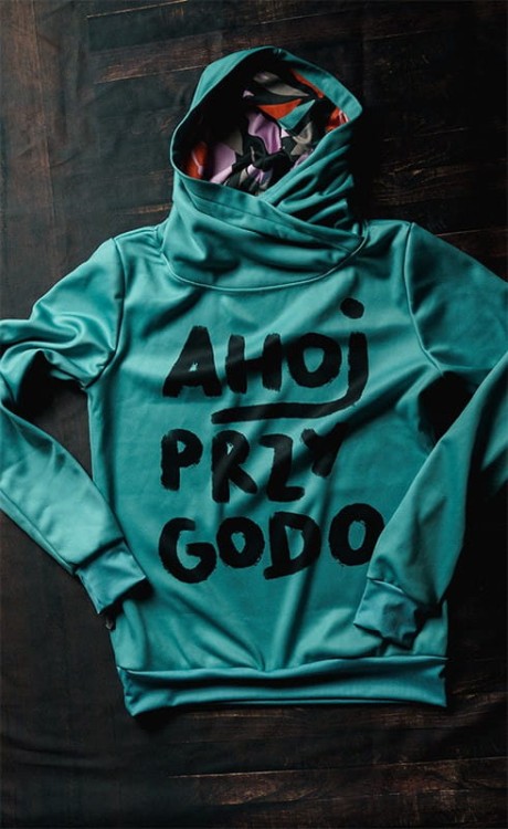 ahoj przygodo napis bluza