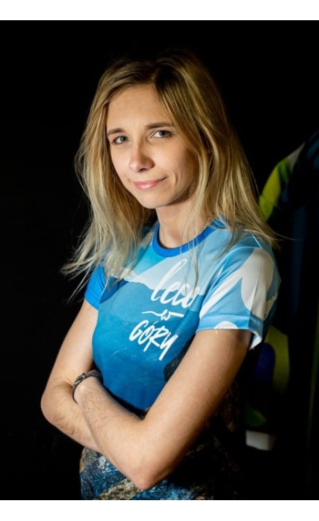 ce644400d28959c601739b3e20876568